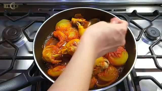 طرز تهیه خوراک مرغ بخارپز رژیمی بدون روغن