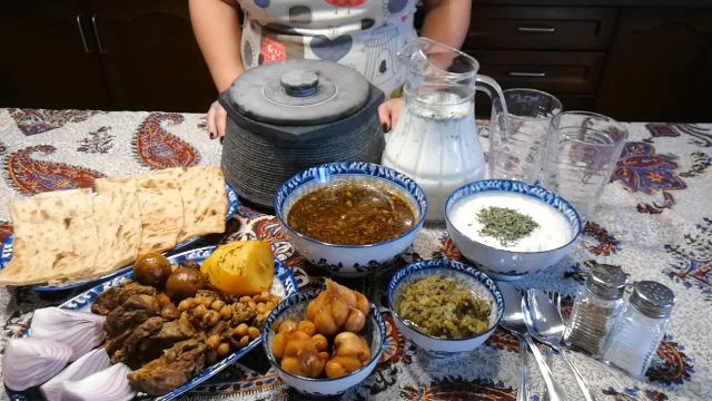 طرز تهیه آبگوشت مرزه لذیذ و خوشمزه به روش سنتی و ایرانی اصیل