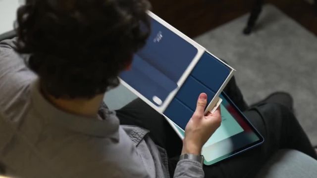 آنباکس و بررسی  iPad Air 5 حرفه ای و کاربردی