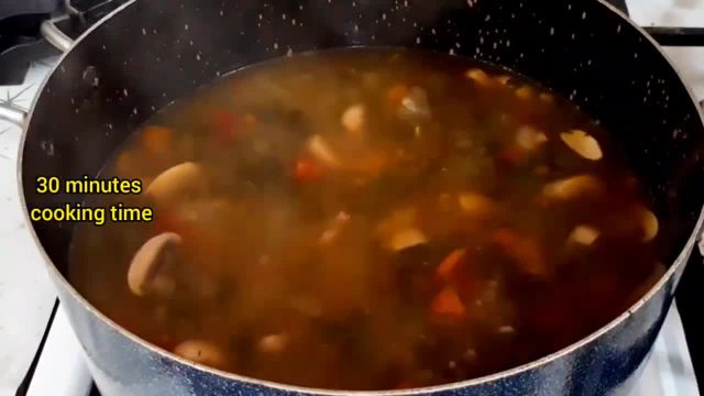 طرز پخت سوپ سبزیجات خوشمزه و رژیمی مخصوص سرماخوردگی