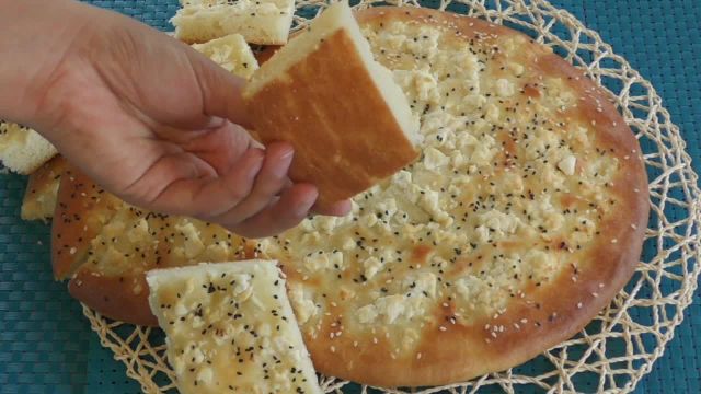طرز تهیه نان صبحانه ترکی فوق العاده خوشمزه به روش افغانی