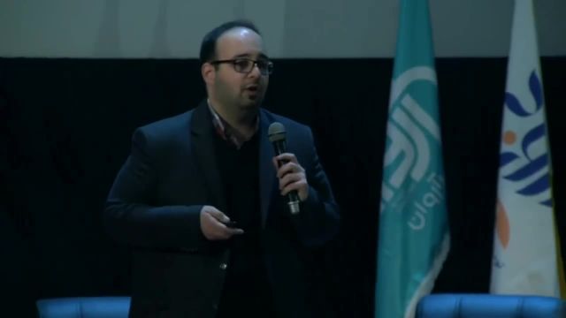 سخنرانی میلاد‌ احرامپوش در مورد رشد اپلیکیشن‌ های موبایل و گوشی‌ های هوشمند در ایران