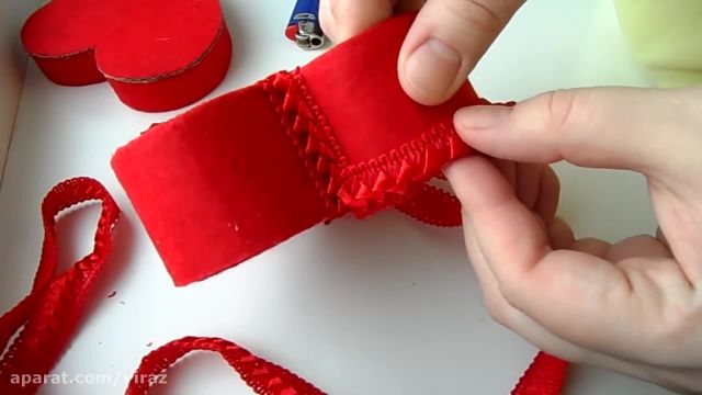 آموزش ساخت جعبه کادو قلب با مقوا و پارچه