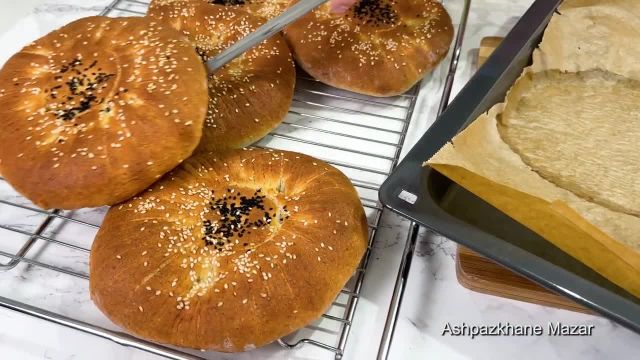 طرز تهیه نان با آرد گندم و جوپرک نرم و خوشمزه به سبک افغان ها