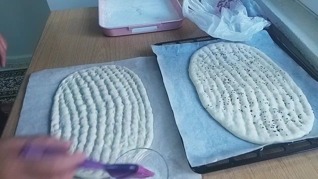 طرز تهیه نان بربری خانگی نرم و پنبه ای به روش افغانی