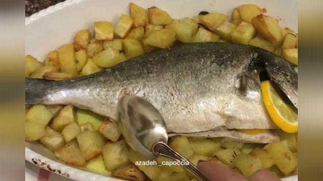 طرز تهیه ماهی خوشمزه با سیب زمینی در فر