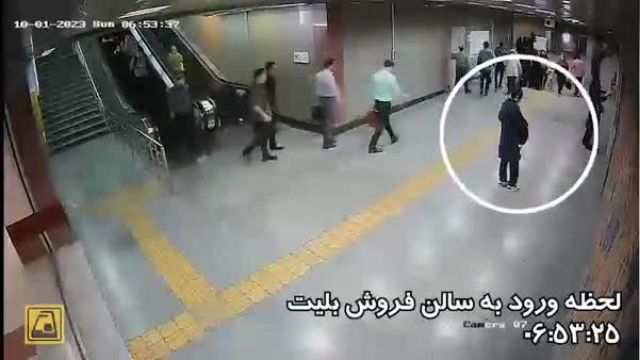 فیلم کامل از لحظه ورود آرمیتا گراوند به مترو تا بیهوشی
