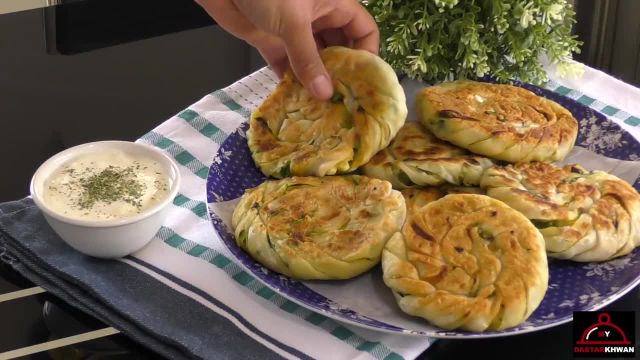 روش پخت نان کچالو دار افغانی نرم و خوشمزه با دستور ساده