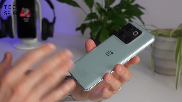 آنباکس و بررسی OnePlus 10T