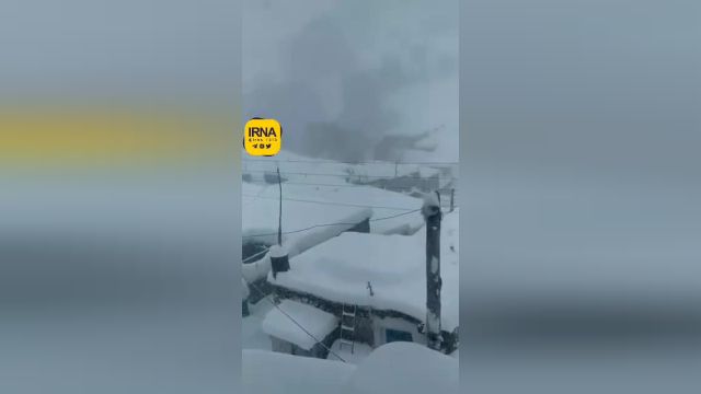 بارش یک متری برف در روستای بلچه‌سور | ویدیو