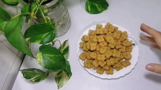 آموزش درست کردن شیرینی نخودچی خانگی مخصوص عید نوروز