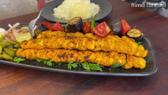 طرز تهیه جوجه کباب زعفرونی با سبزیجات کبابی غذای خوشمزه و رژیمی