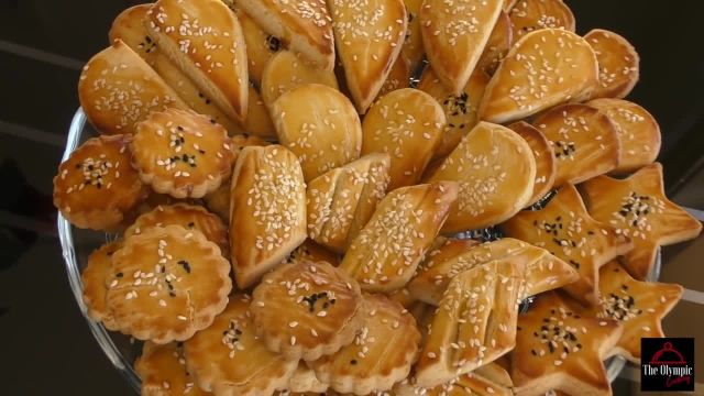 طرز تهیه کلوچه عید افغانی فوق العاده ترد و خوشمزه