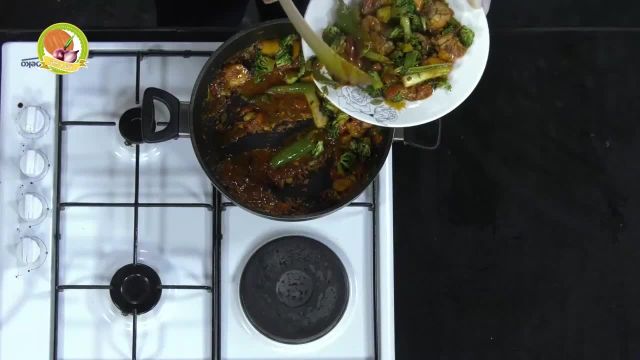 طرز پخت گوشت و سبزی خوشمزه و مخصوص به روش افغانی