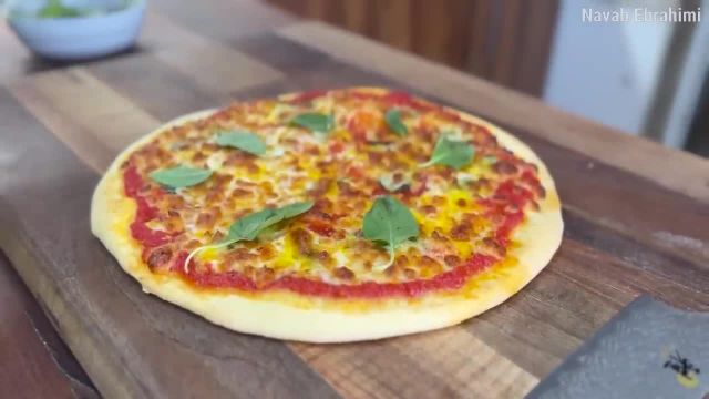 طرز تهیه خمیر پیتزا ساده و خوشمزه به روش خانگی برای پیتزا و انواع غذا