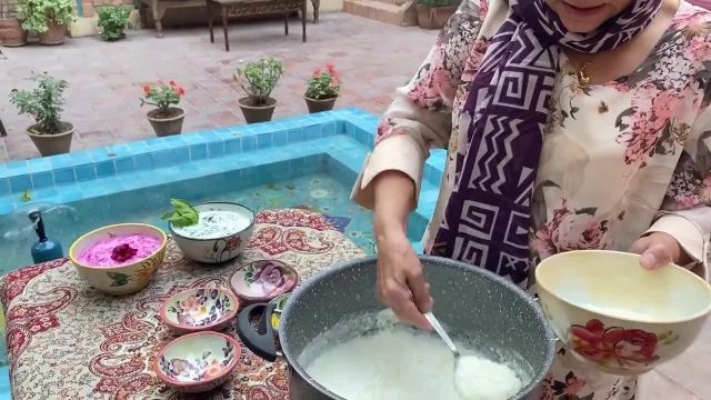 طرز تهیه شیر برنج خوشمزه و سنتی دسر اصیل ایرانی
