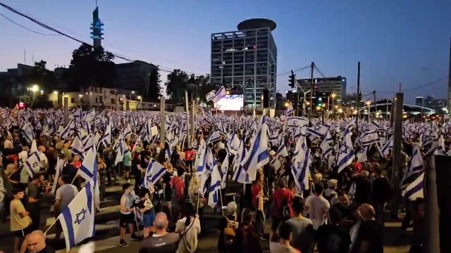 جریان ادامه اعتراضات علیه نتانیاهو در سرزمین‌های اشغالی به همراه فیلم