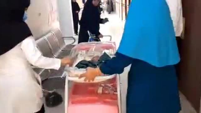 عملیات امدادی اورژانس خوزستان برای نجات نوزاد یک روزه