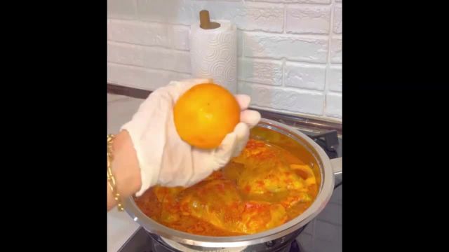 طرز تهیه مرغ پرتقالی لذیذ و مجلسی با دستور ویژه سر آشپز