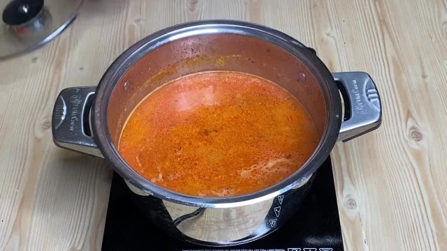 طرز تهیه سوپ مرغ خوشمزه و مقوی برای سرماخوردگی