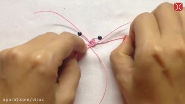 آموزش ساخت دستبند مکرومه با گل نیلوفر