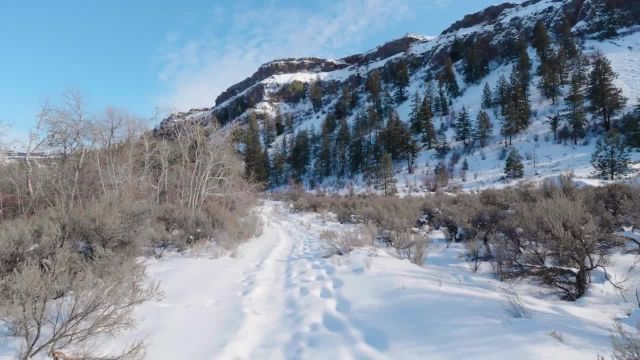 پیاده‌ روی زمستانی در امتداد مسیر دره نورث‌روپ