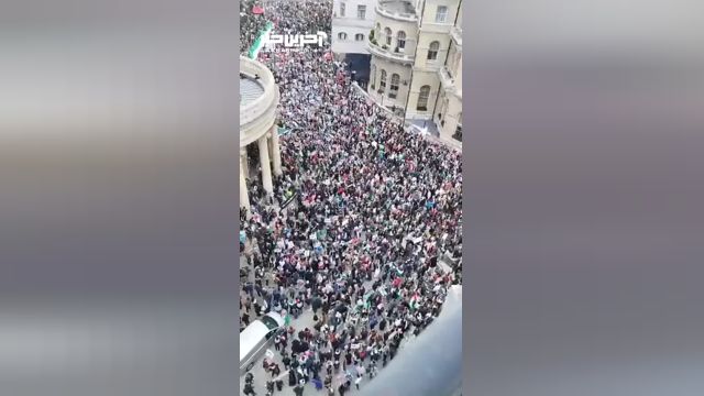 تظاهرات ضد صهیونستی در لندن مقابل ساختمان بی‌ بی‌ سی برای حمایت از مردم فلسطین