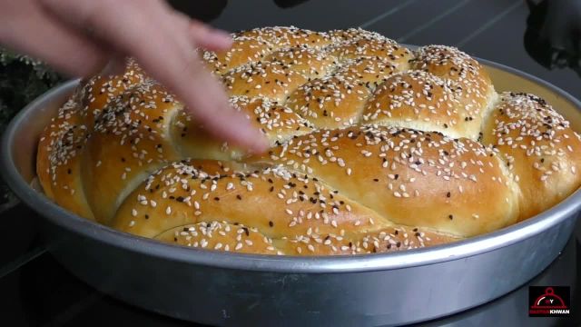 طرز تهیه نان نرم شیر بسیار خوشمزه و پر طرفدار به روش افغانی