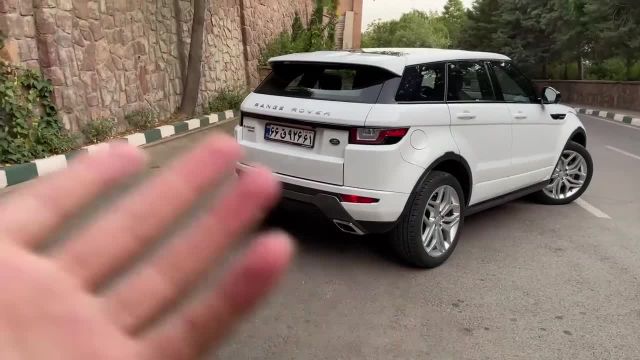 بررسی رنجروور ایووک 2017 با آپشن های آفرودی (Range Rover Evoque)