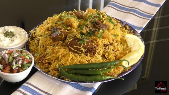 طرز تهیه گوشت بریانی با پلو غذای مجلسی افغانی