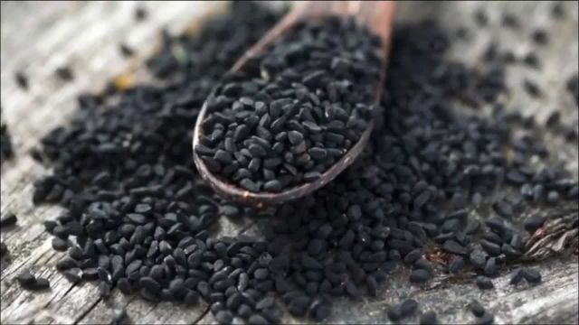 در مورد خواص سیاه دانه چه می دانید؟ | اگر هر روز مقداری سیاه دانه بخوریم چه اتفاقی می افتد؟