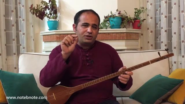 آموزش تکنیک کمان اشاره در سه تار توسط علی اقبال