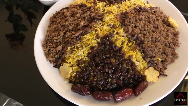 طرز تهیه عدس پلو خوشمزه و مجلسی افغانی با کشمش و خرما