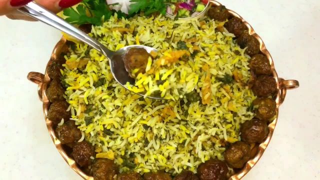 طرز تهیه کلم پلو شیرازی خوشمزه و مجلسی به روش اصیل و سنتی
