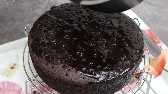 کیک شکلاتی خیس + طرز تهیه و نکات مهم