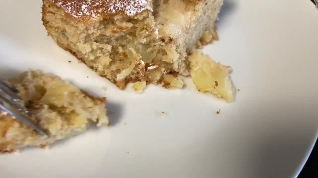 طرز تهیه کیک سیب با بادام خوشمزه و پفدار با دستور افغان ها