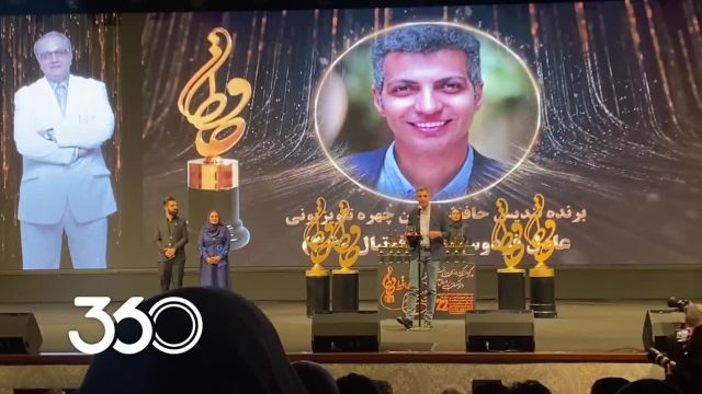 تندیس حافظ برای عادل فردوسی‌ پور: یک نماد افتخار آفرین در کنار مردم ایران