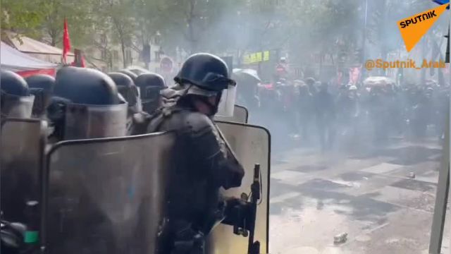 زخمی‌شدن بیش از 100 پلیس فرانسوی در تظاهرات روز کارگر+ فیلم