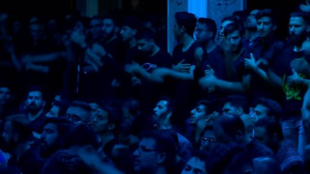 کلیپ از خون فرق مولامون محراب کوفه پر خونه محمود کریمی