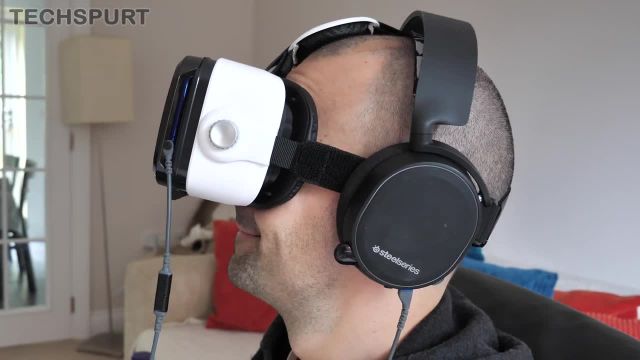 نحوه تماشای نمایش های تئاتر VR