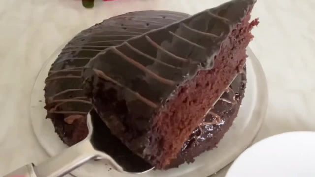 طرز تهیه کیک شکلاتی ساده در خانه