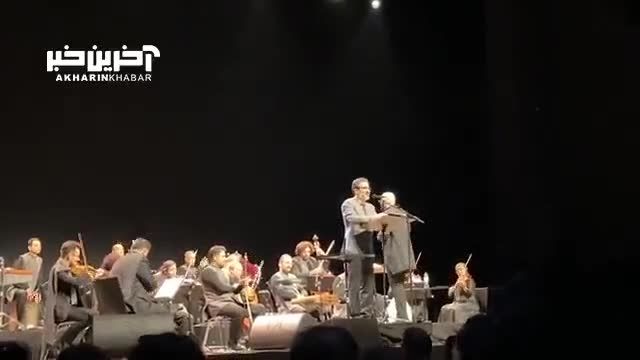 اجرای زنده "ای ساربان آهسته ران" از همایون شجریان در کنسرت برلین