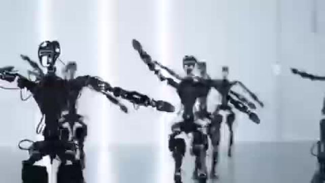 تماشای ویدیوی جذاب ربات انسان‌نمای GR-1 در حال رقصیدن