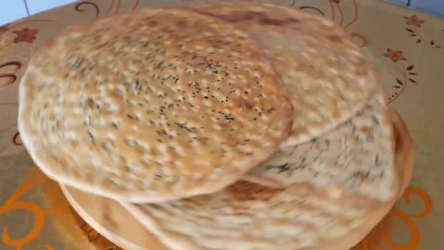 طرز تهیه نان تافتون کهنوجی به روش خانگی