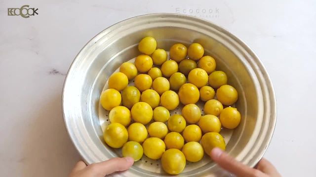 طرز تهیه لیمو عمانی در خانه به روش بازاری