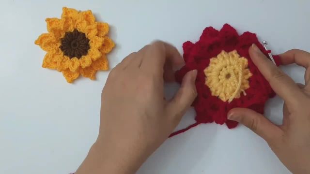آموزش قلاب بافی : بافت ساده گل آفتابگردان سه بعدی