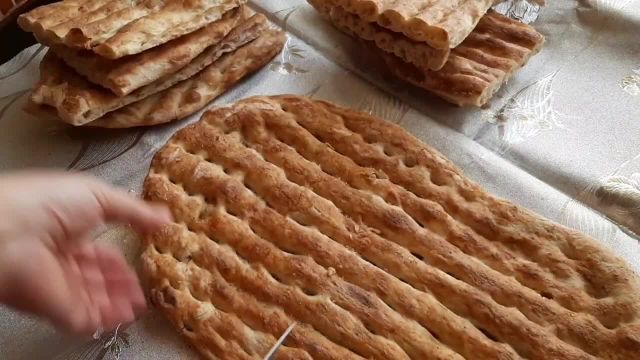 طرز تهیه نان بربری خانگی به روش نانوایی ها