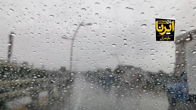 تصاویری از بارش باران و آبگرفتگی معابر در مازندران