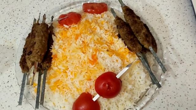 طرز تهیه کته کباب سیخی خوشمزه و مجلسی به سبک اصیل ایرانی