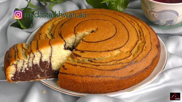 طرز پخت کیک مرمری فوق العاده خوشمزه با دستور افغانی